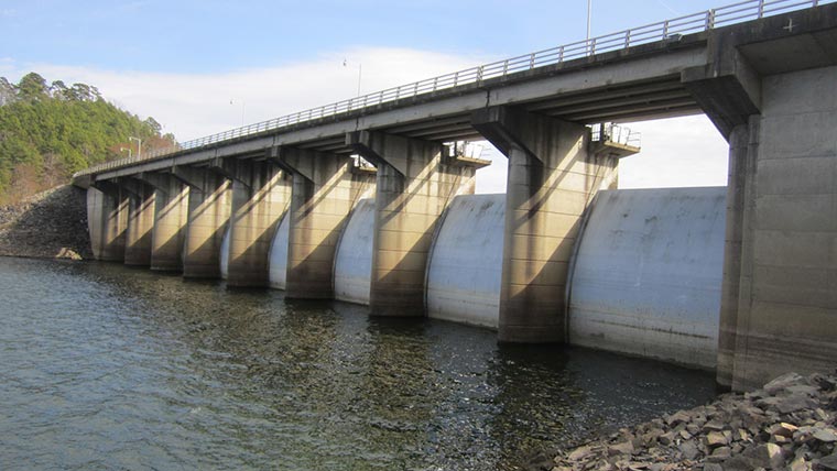 Challenging bulkhead design: Dam closure system at Broken Bow and Hugo  Lakes < Mead & Hunt